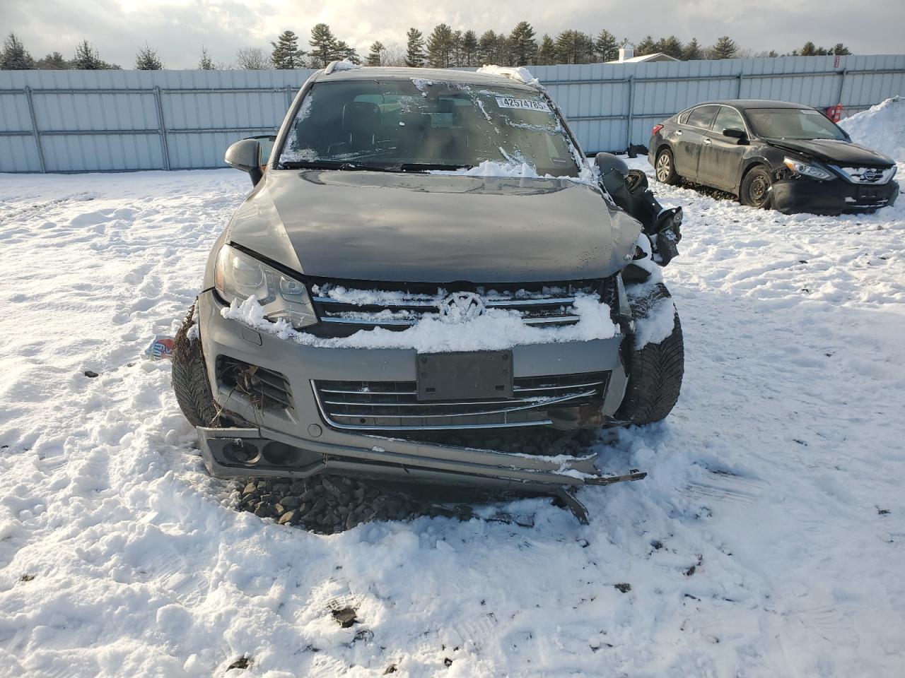 2014 Volkswagen Touareg - Image 5