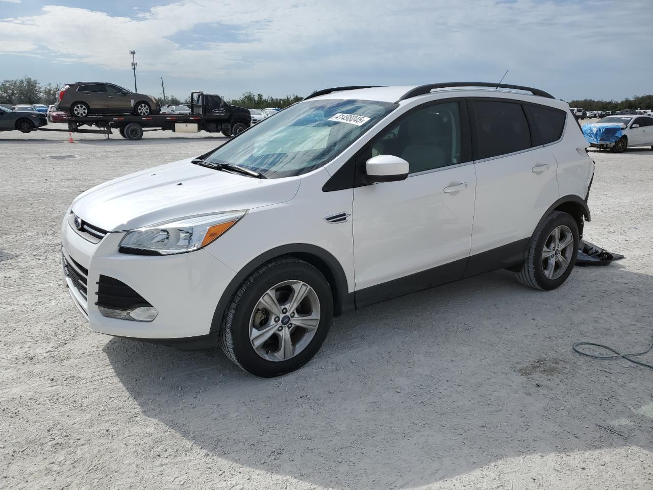 VIN 1FMCU0GX6EUD91915 2014 FORD ESCAPE no.1