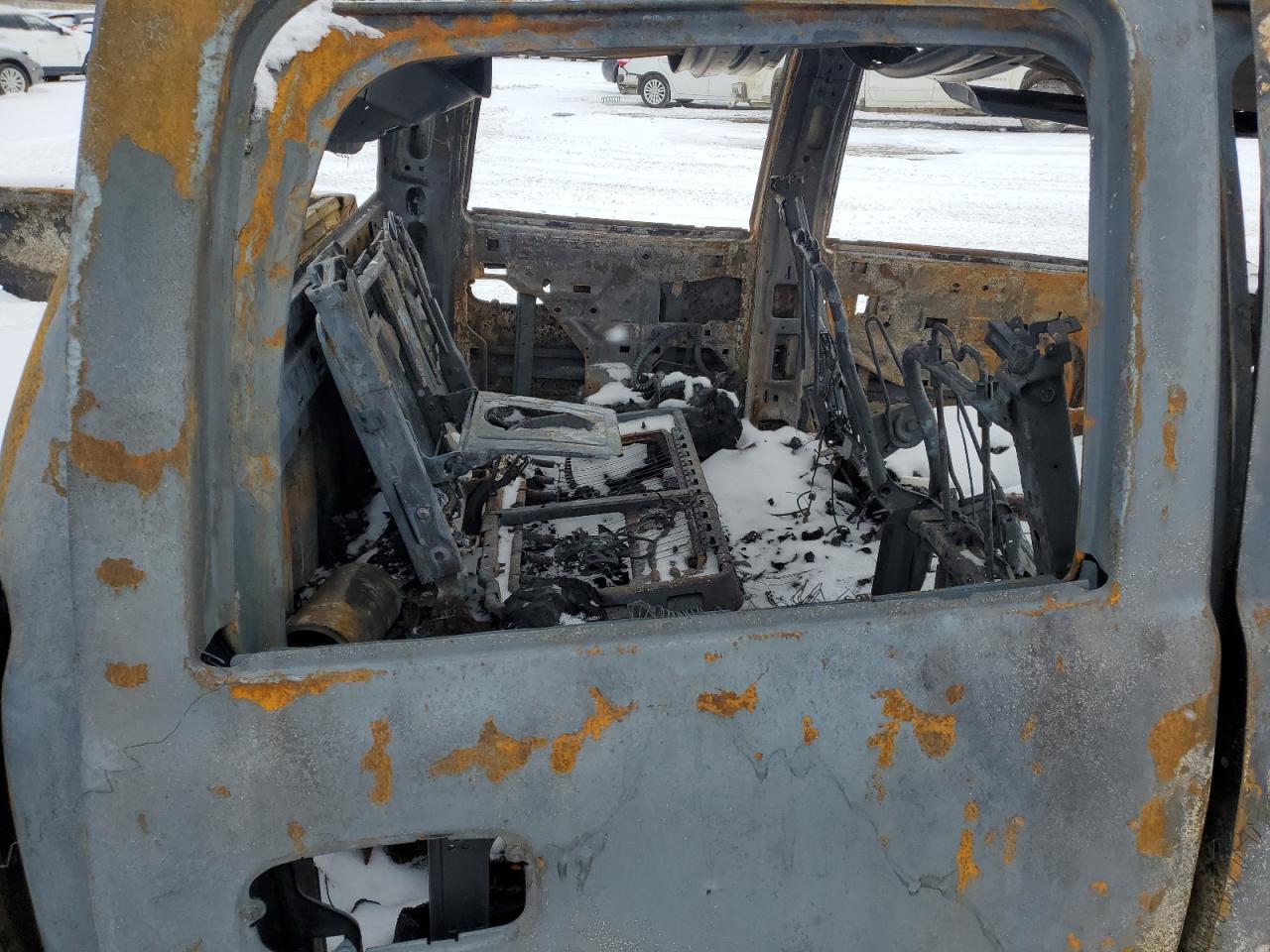 2003 Chevrolet Silverado - Image 10