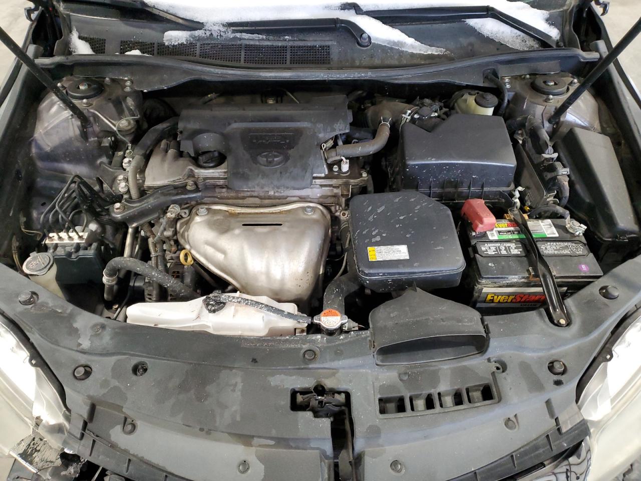 2016 Toyota Camry - Image 13