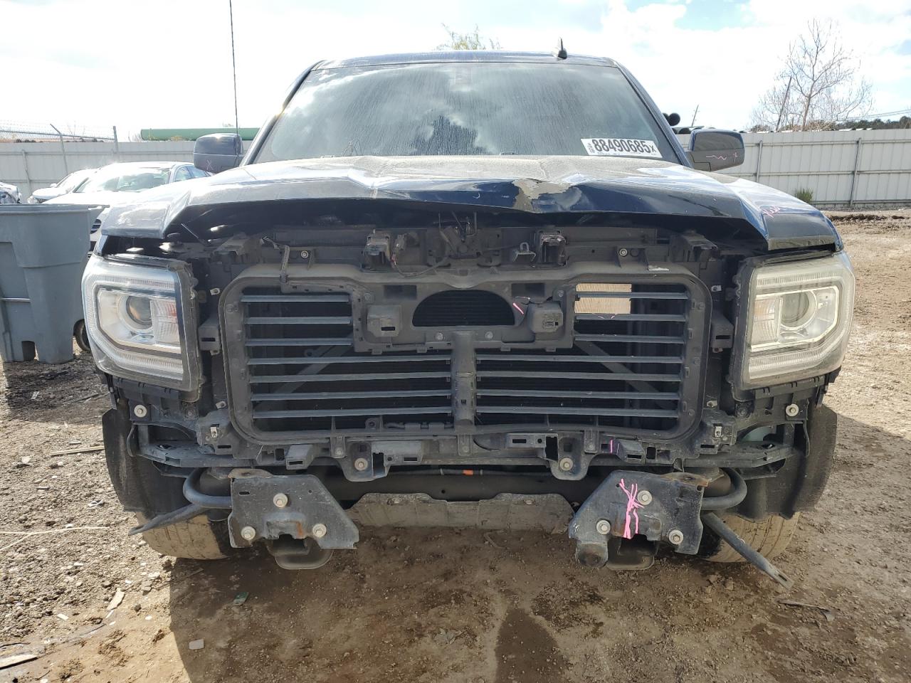 2018 GMC Sierra - Image 5