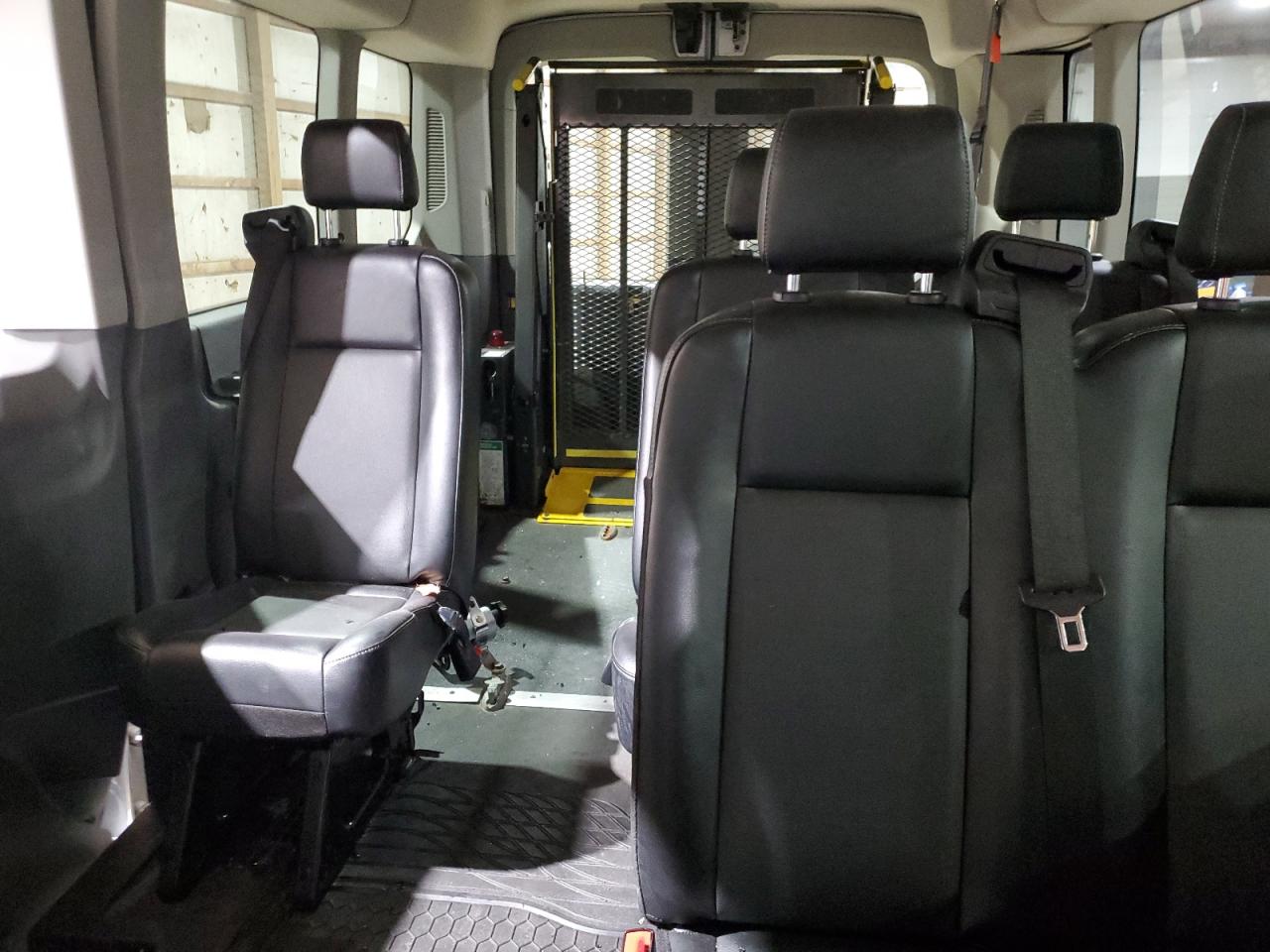 2020 Ford Transit - Image 10