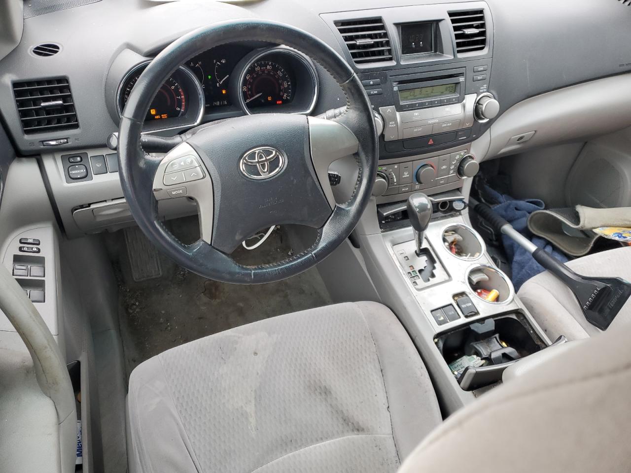 2010 Toyota Highlander - Image 8