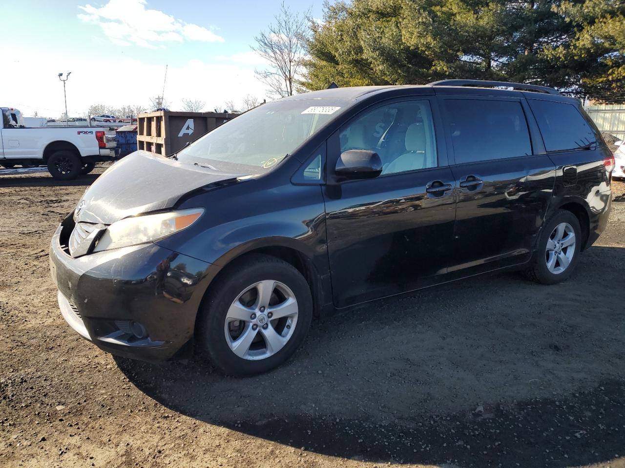 2011 Toyota Sienna - Image 1
