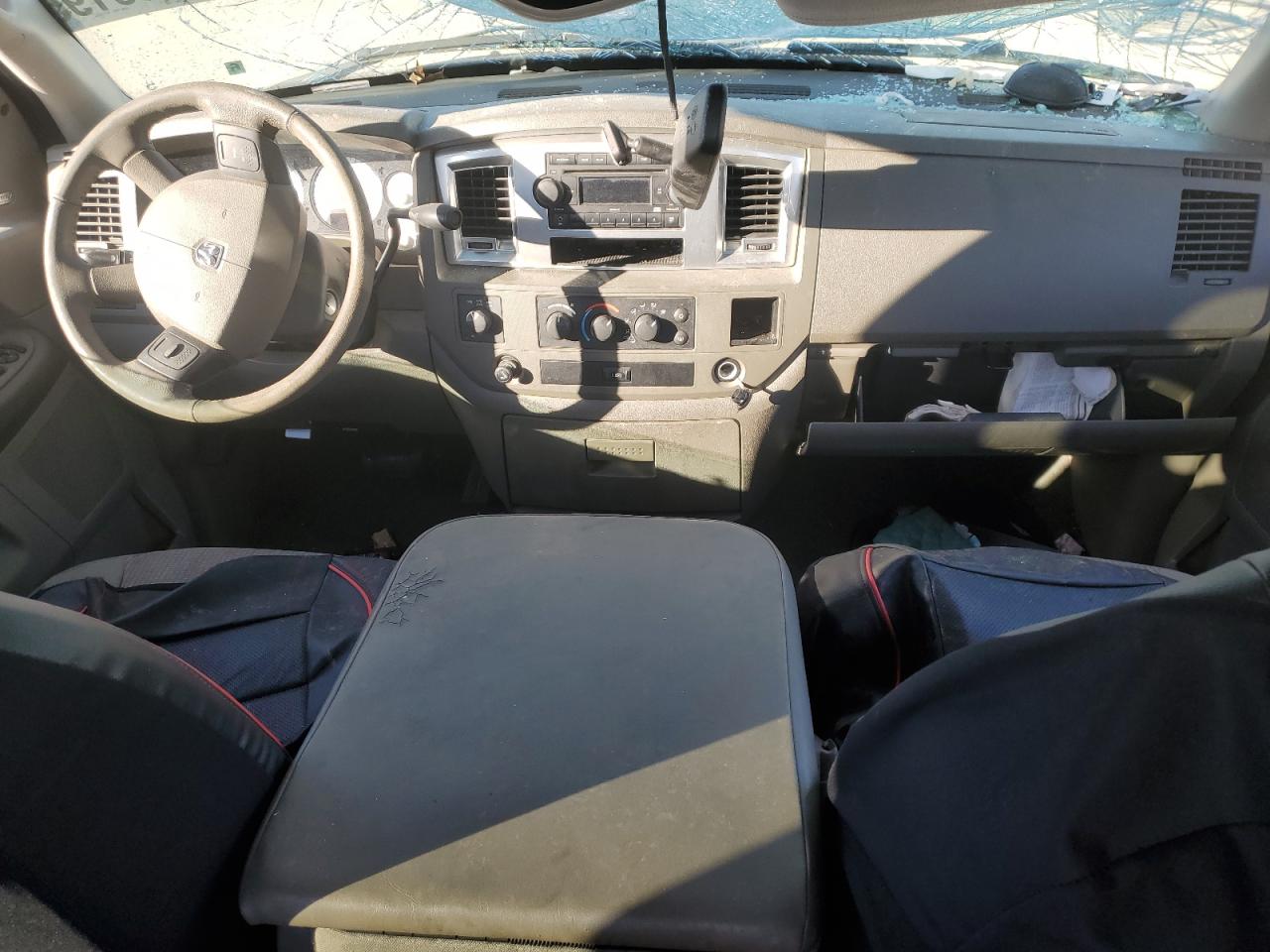 2008 Dodge RAM - Image 8