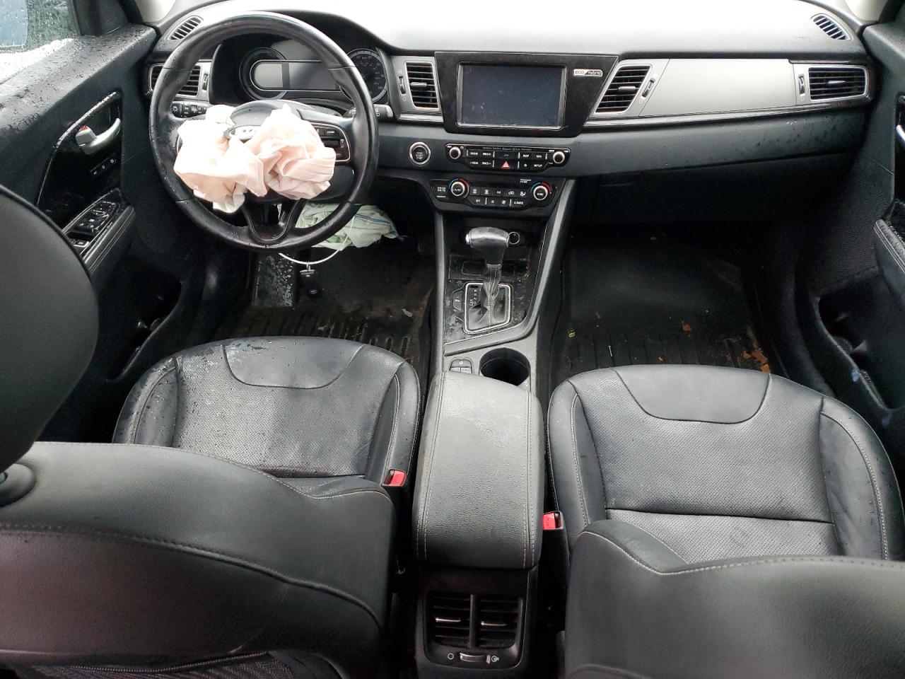 2019 Kia Niro - Image 8