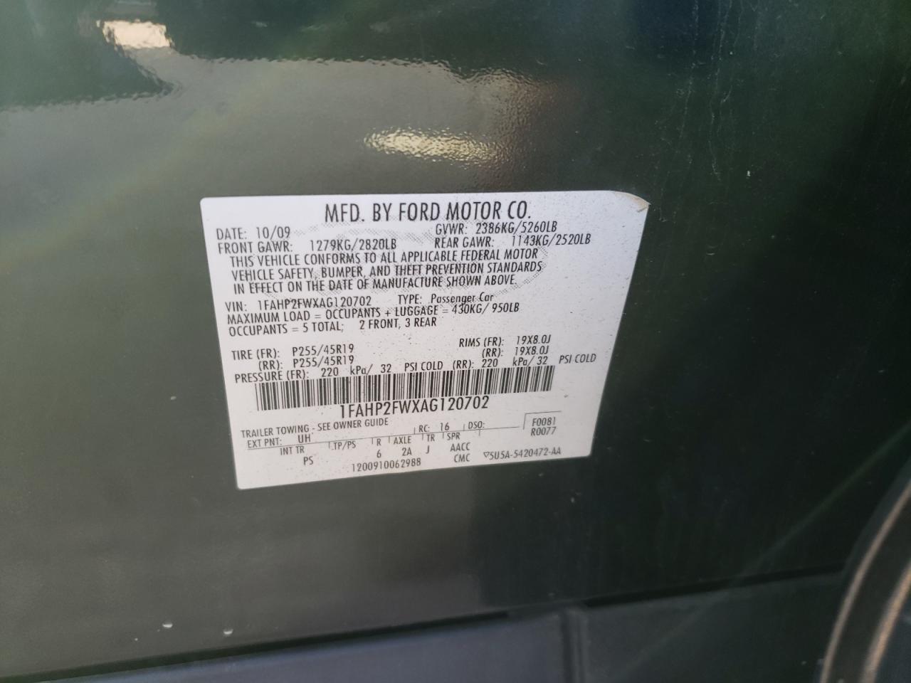 2010 Ford Taurus - Image 12