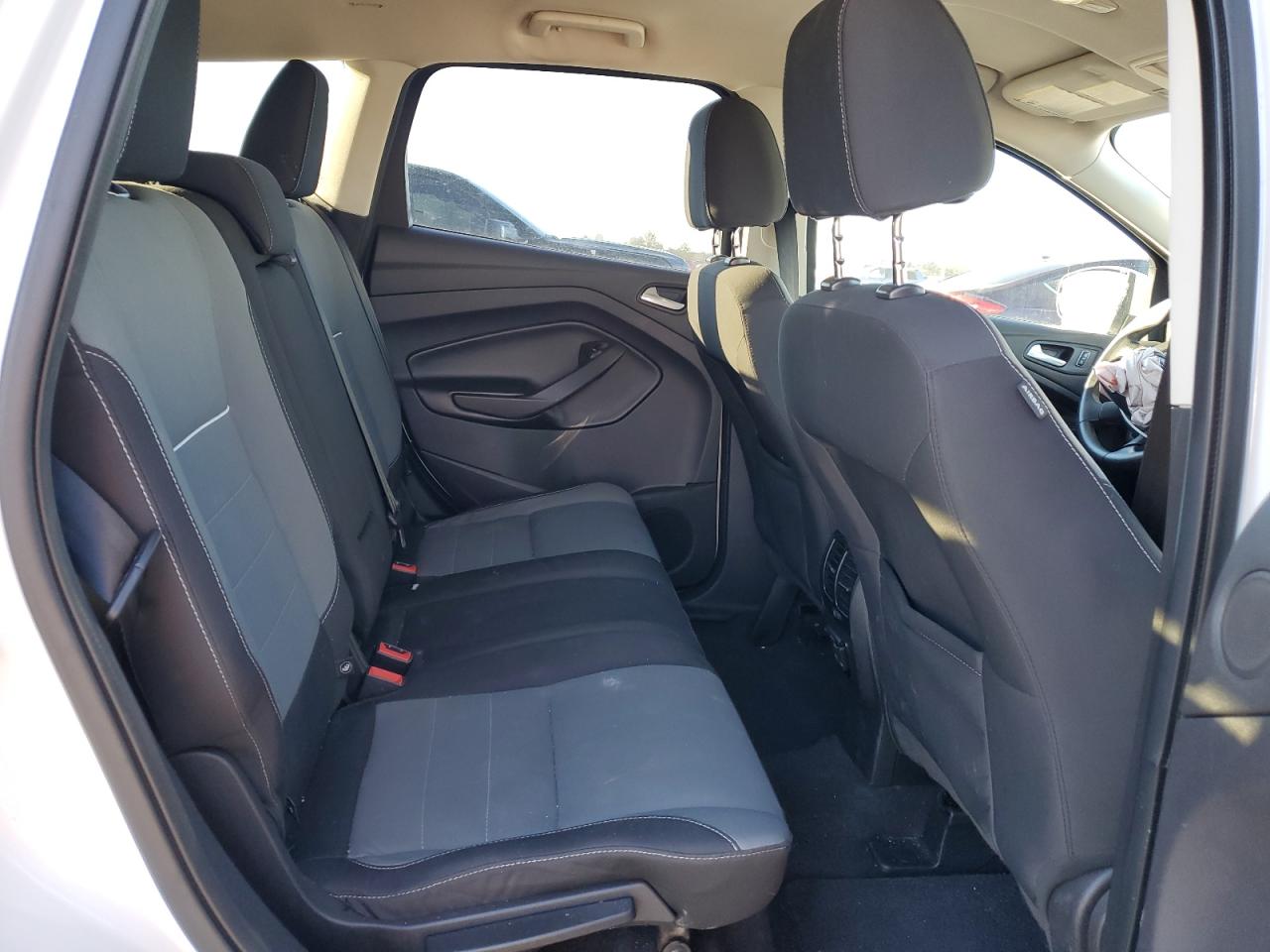 2014 Ford Escape - Image 11