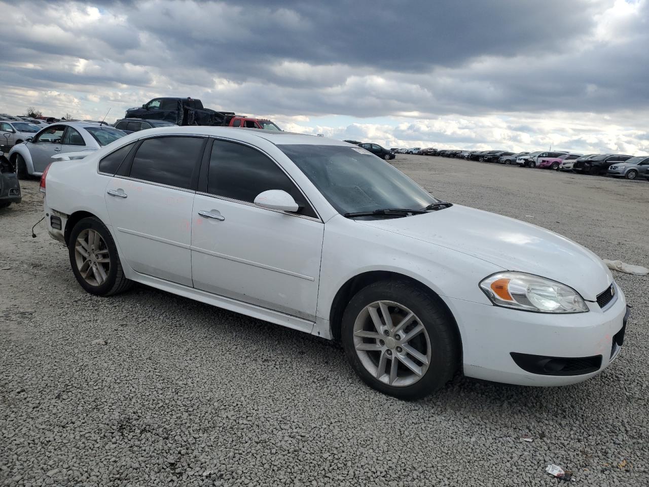 2015 Chevrolet Impala - Image 4