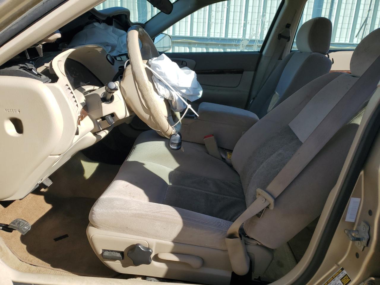 2005 Chevrolet Impala - Image 7