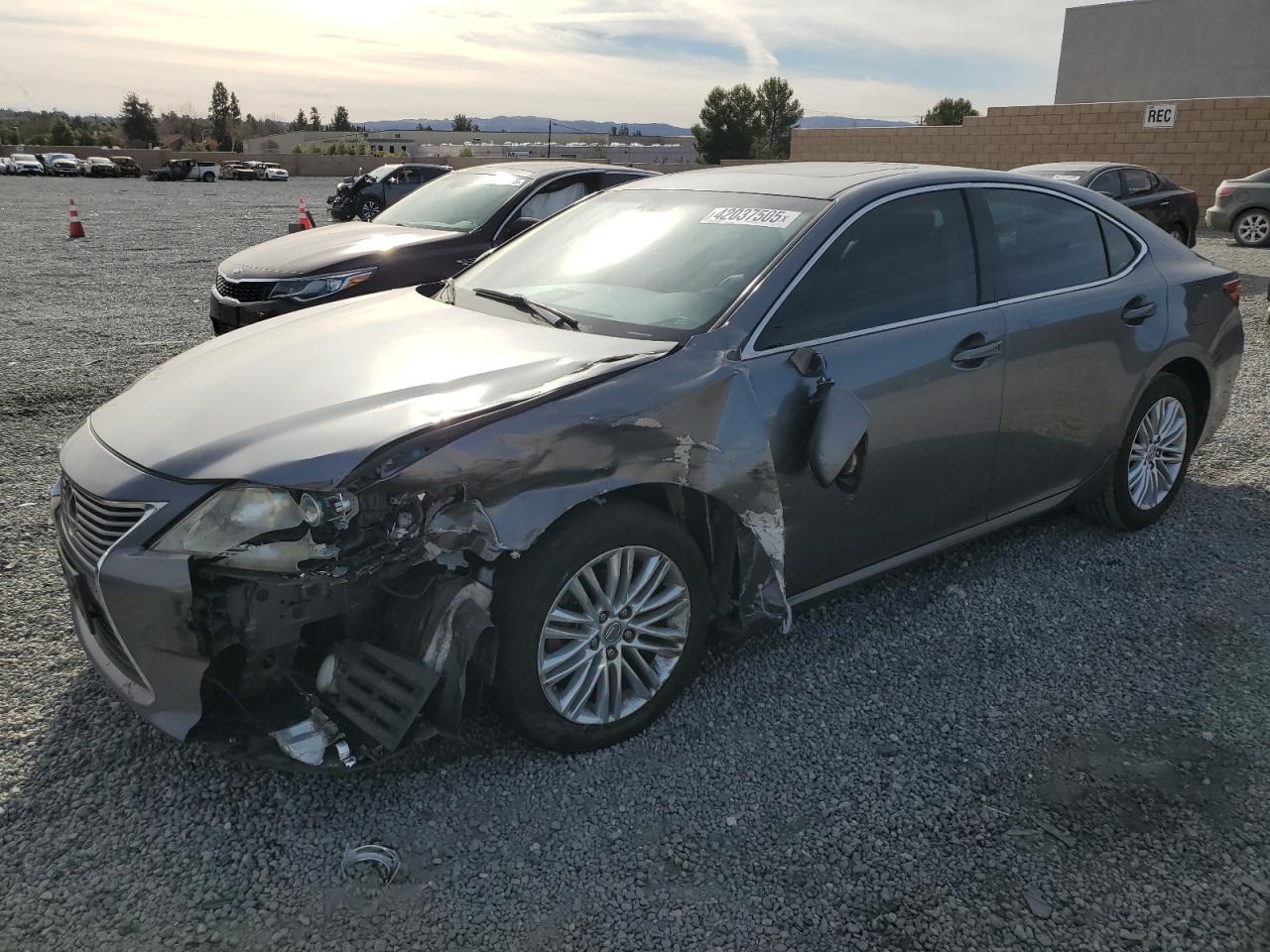 2013 Lexus ES - Image 1