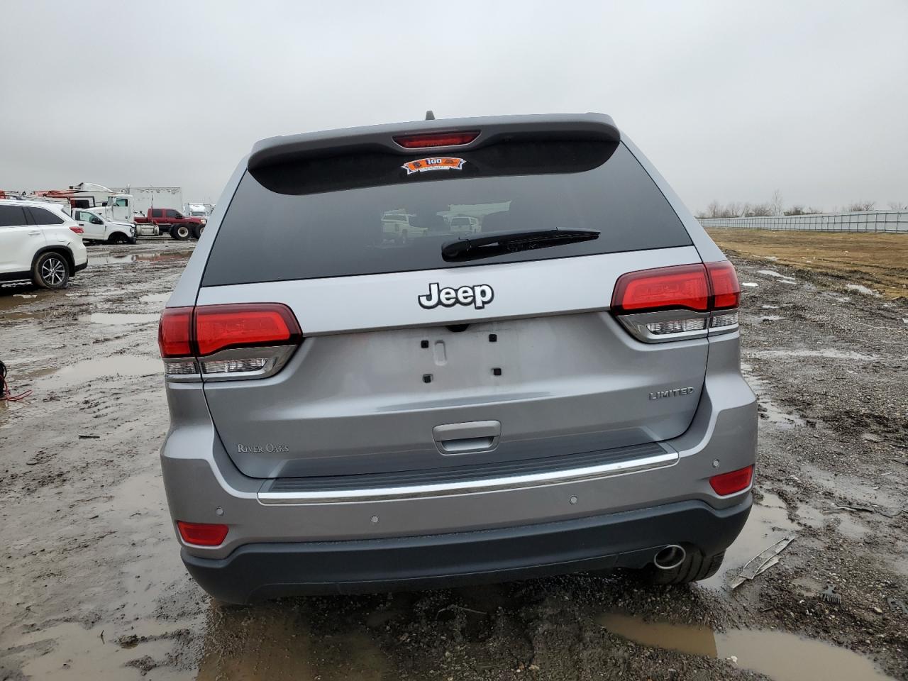 2020 Jeep Grand Cherokee - Image 6
