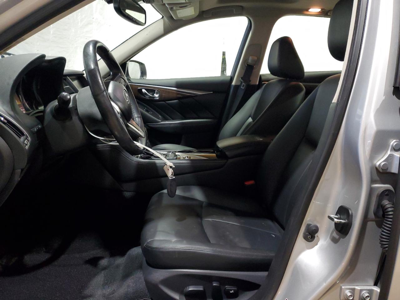 2018 Infiniti Q50 - Image 7