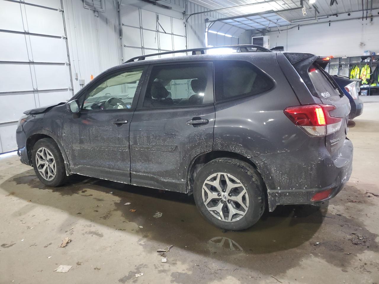 2024 Subaru Forester - Image 2