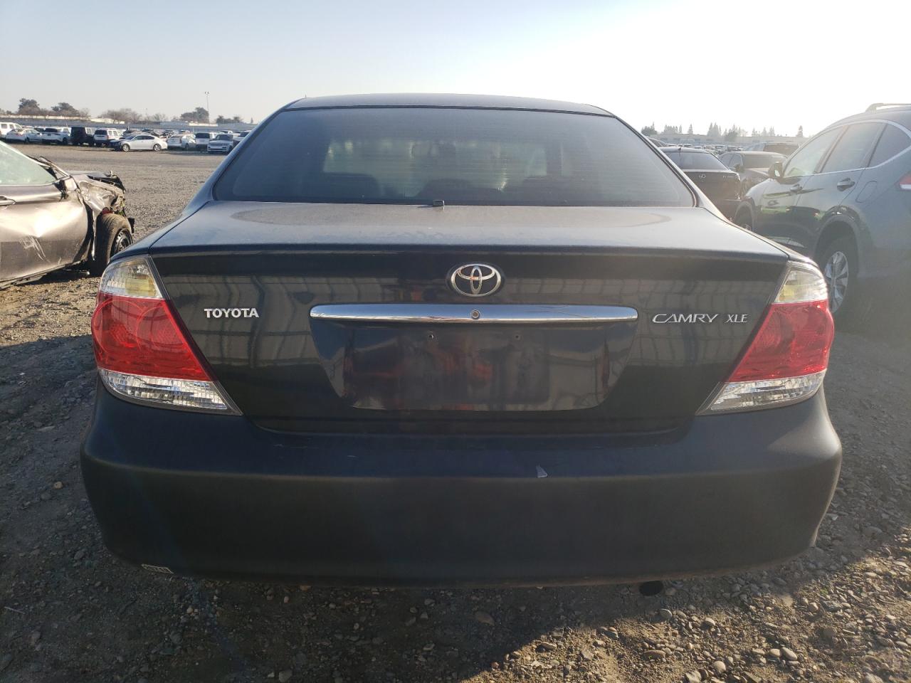 2005 Toyota Camry - Image 6