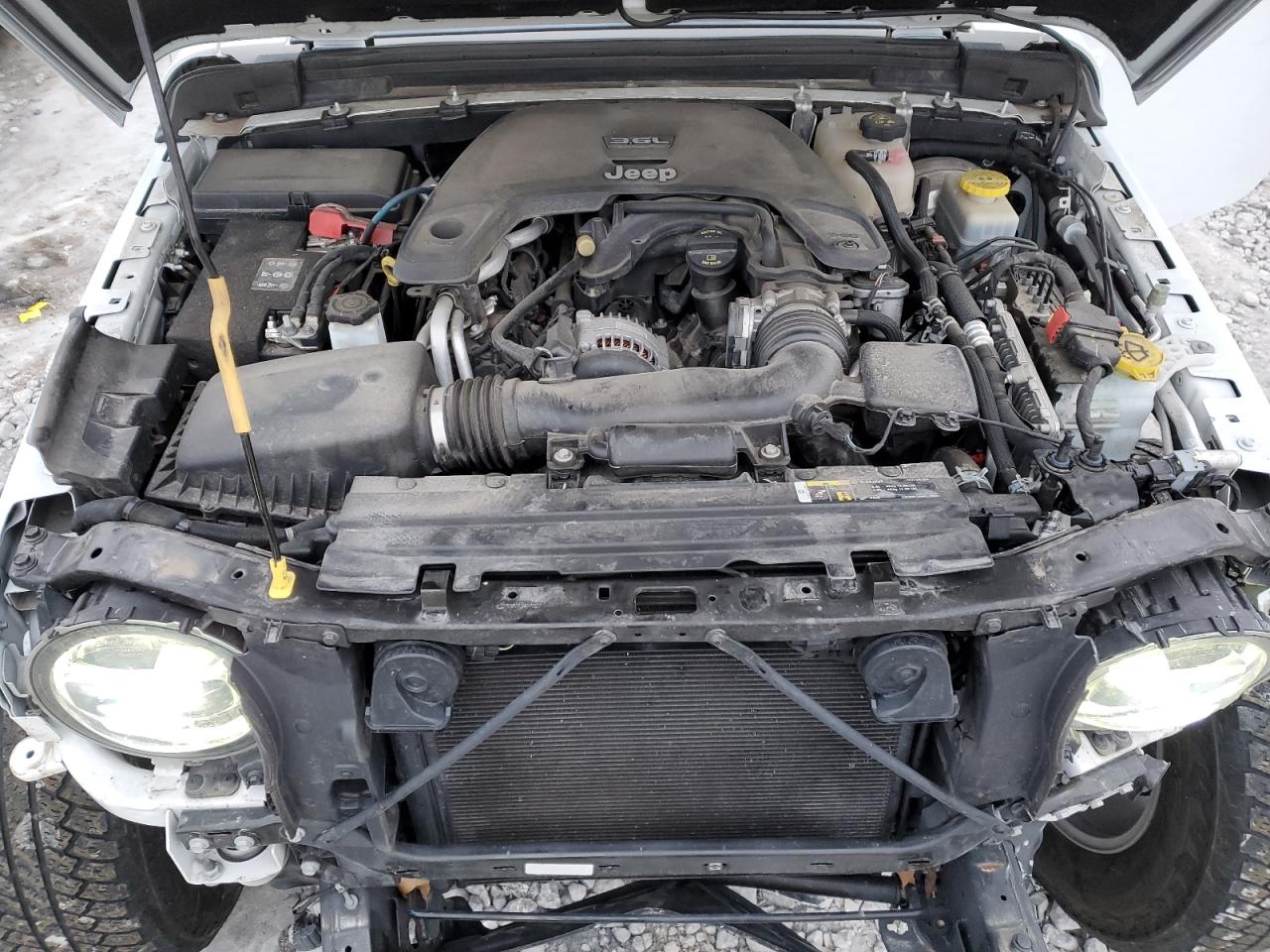 2019 Jeep Wrangler - Image 12