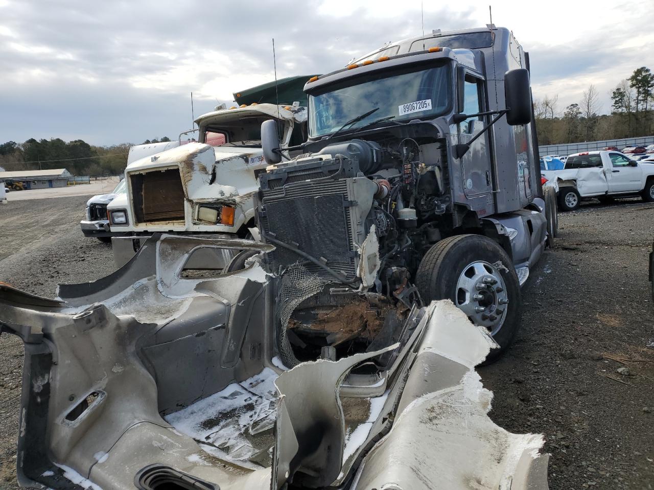 KENWORTH ALL OTHER 2012 VIN 1XKADP9X7CJ317634 фото 2