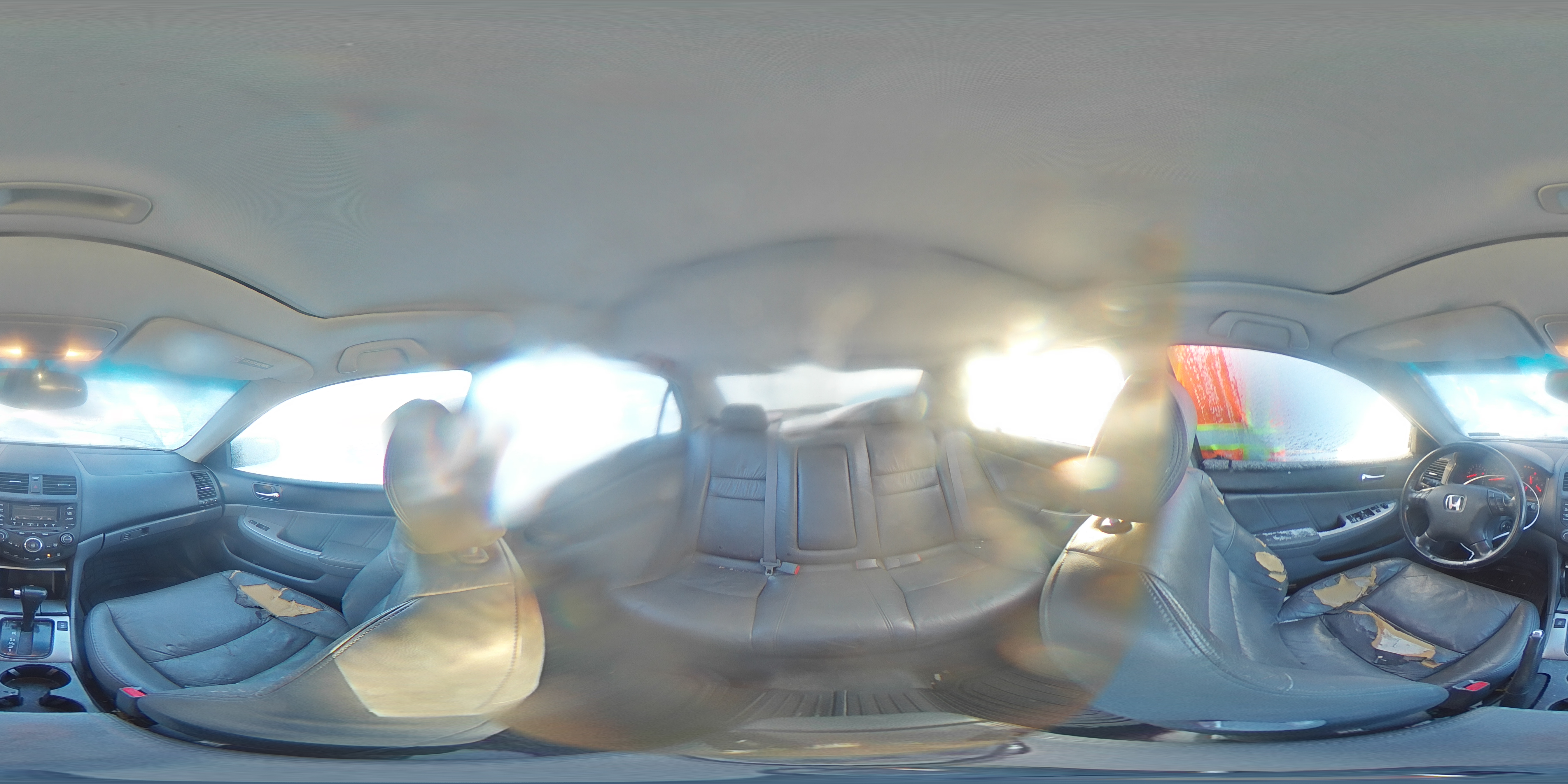 2004 Honda Accord - Image 12
