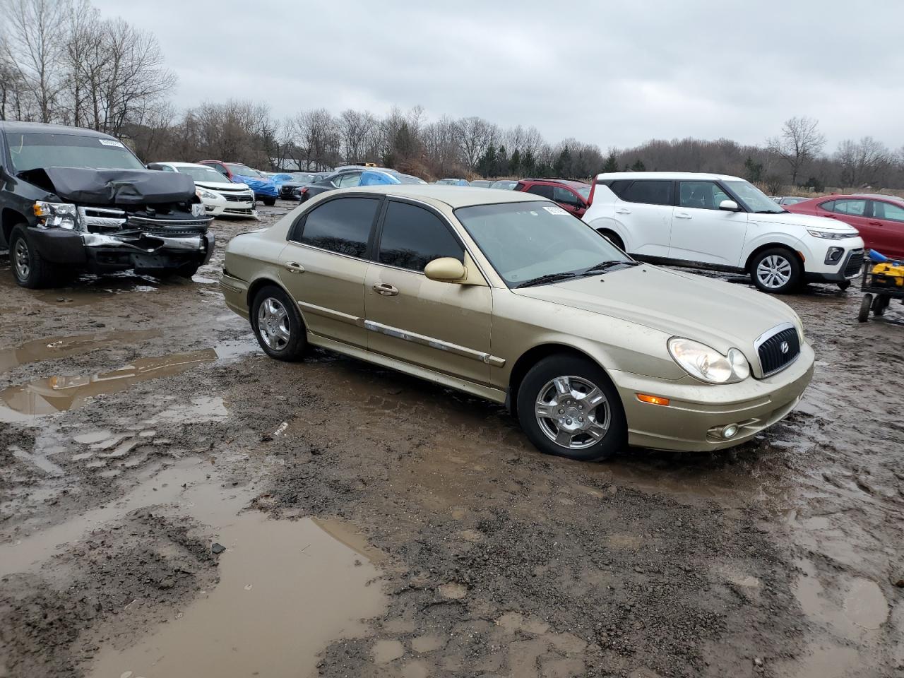 2003 Hyundai Sonata - Image 4