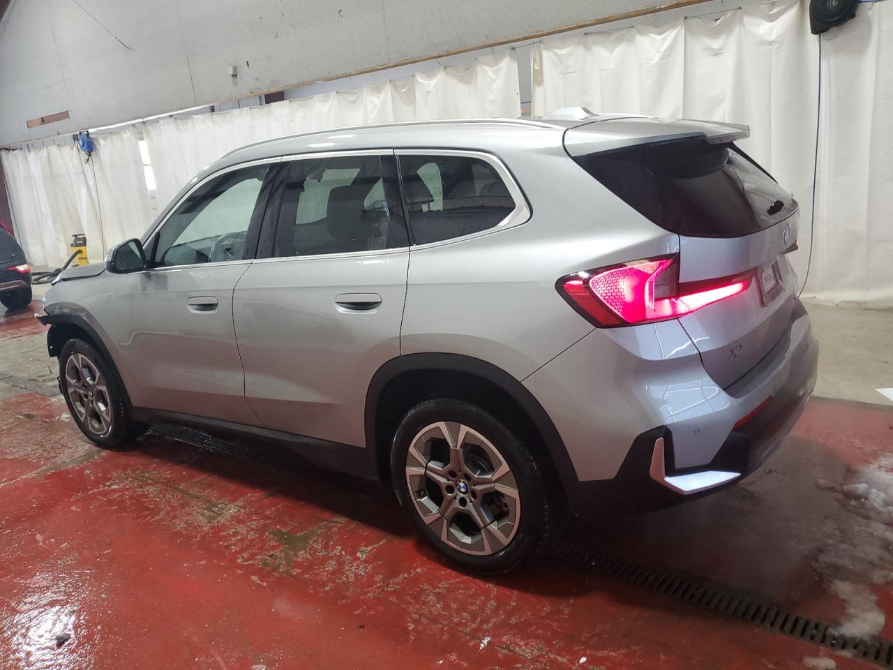 2023 BMW X1 - Image 2