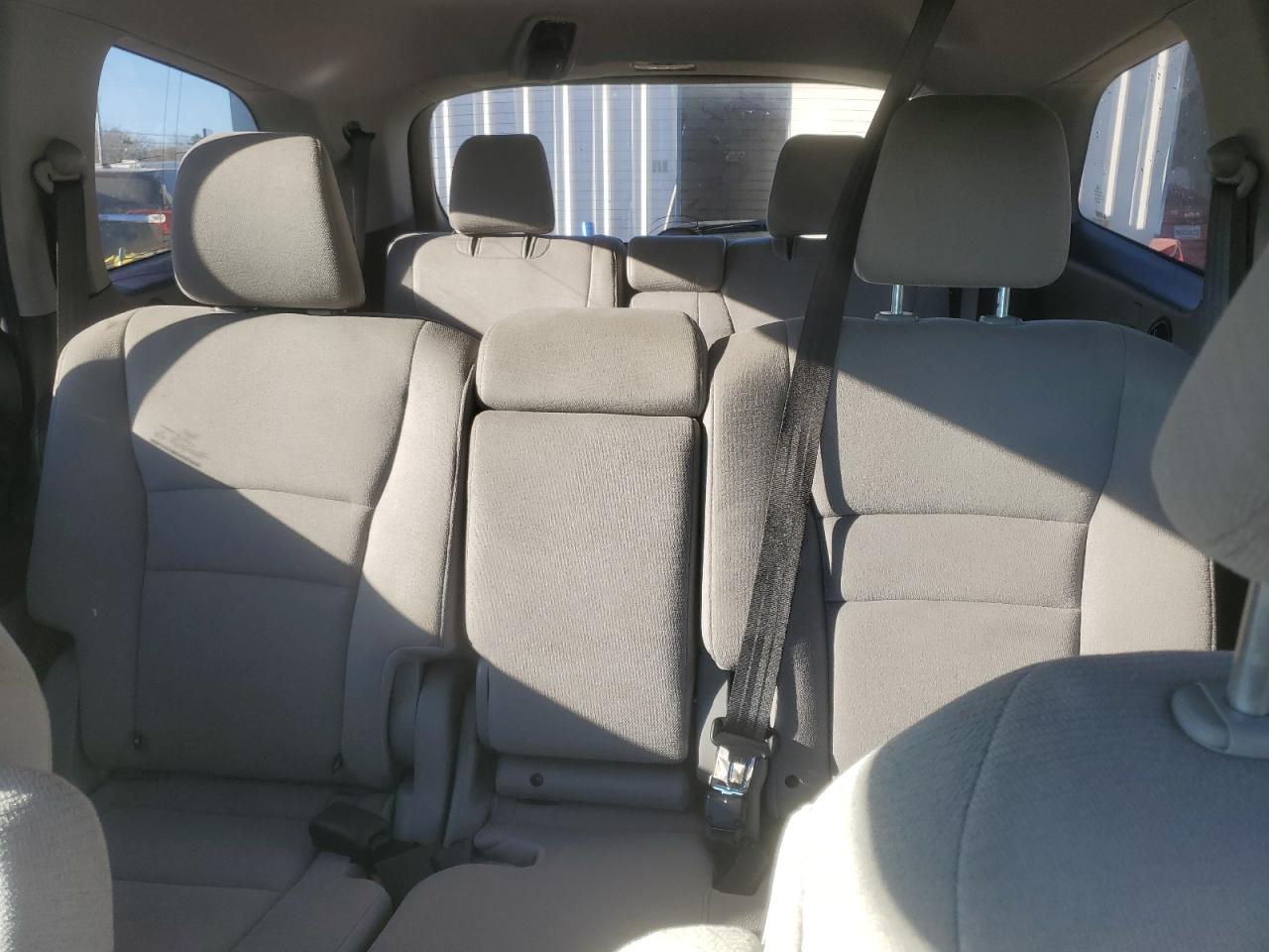 2018 Honda Pilot - Image 10
