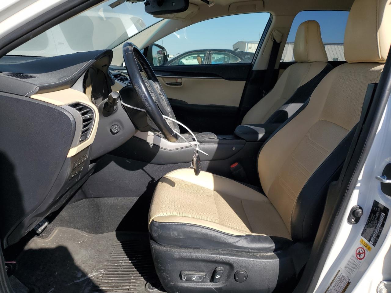 2015 Lexus NX - Image 7