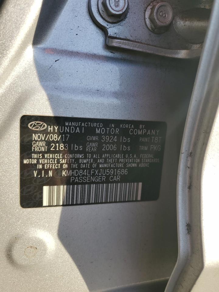 2018 Hyundai Elantra - Image 12