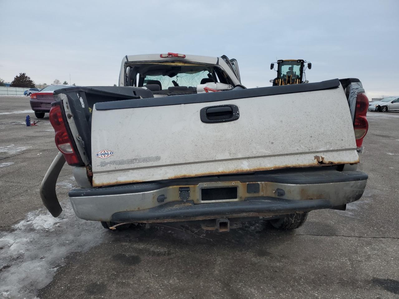 2006 Chevrolet Silverado - Image 6