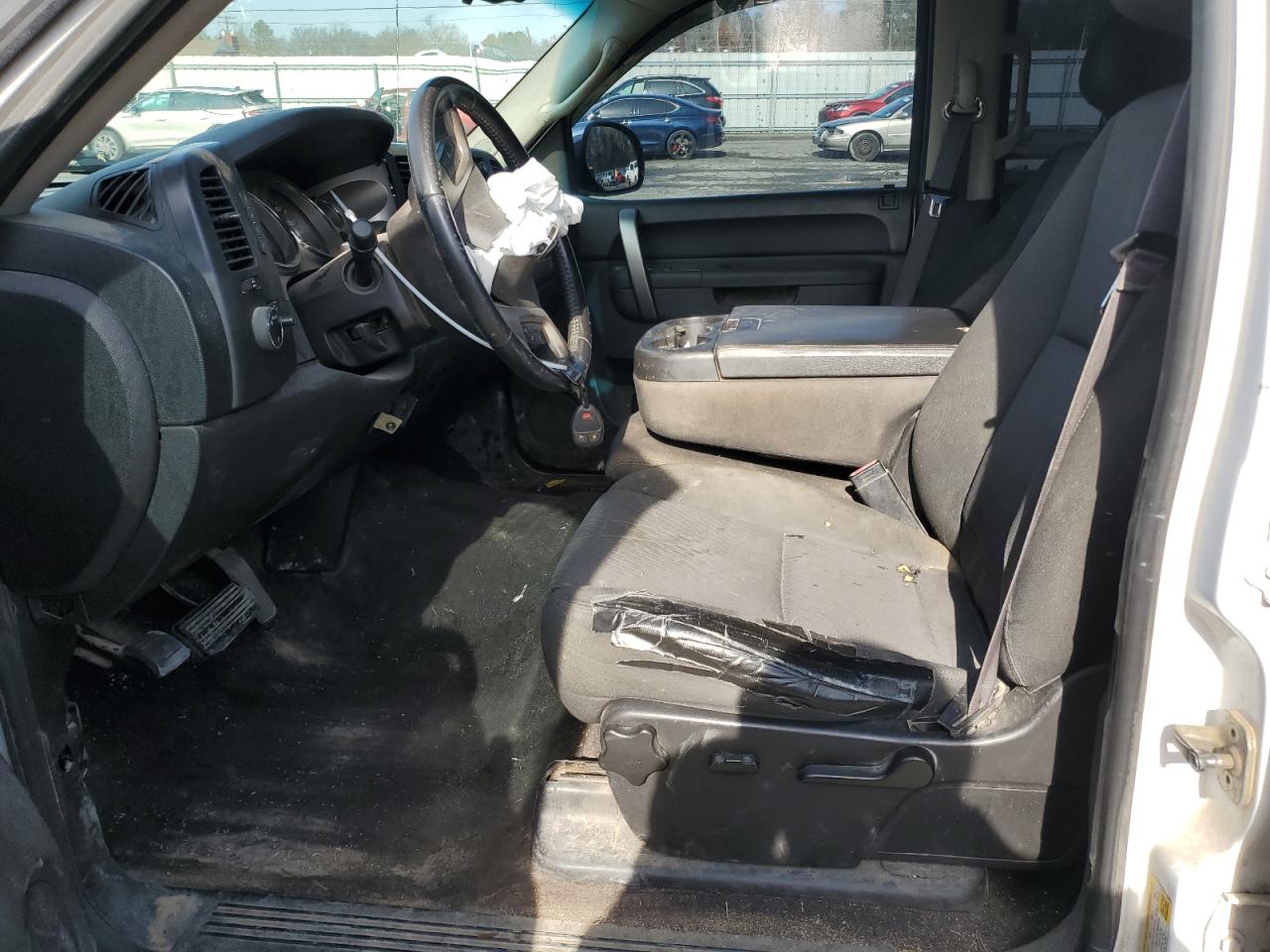 2013 Chevrolet Silverado - Image 7