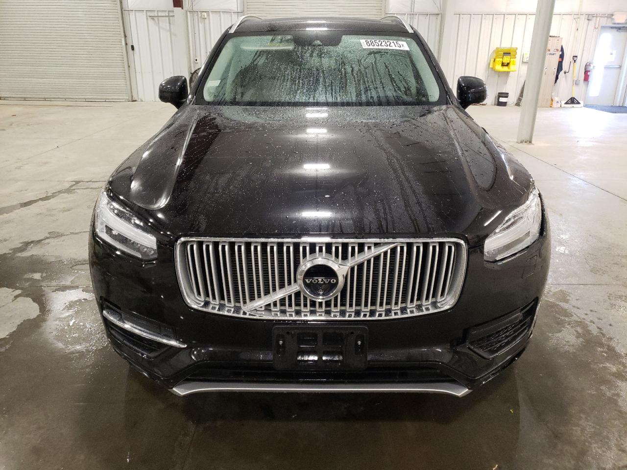 2017 Volvo XC90 - Image 5