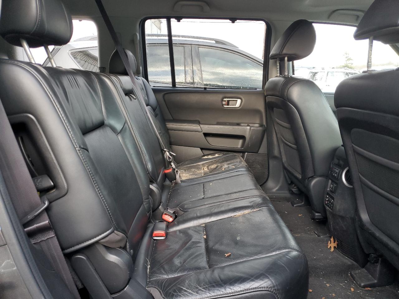 2011 Honda Pilot - Image 11