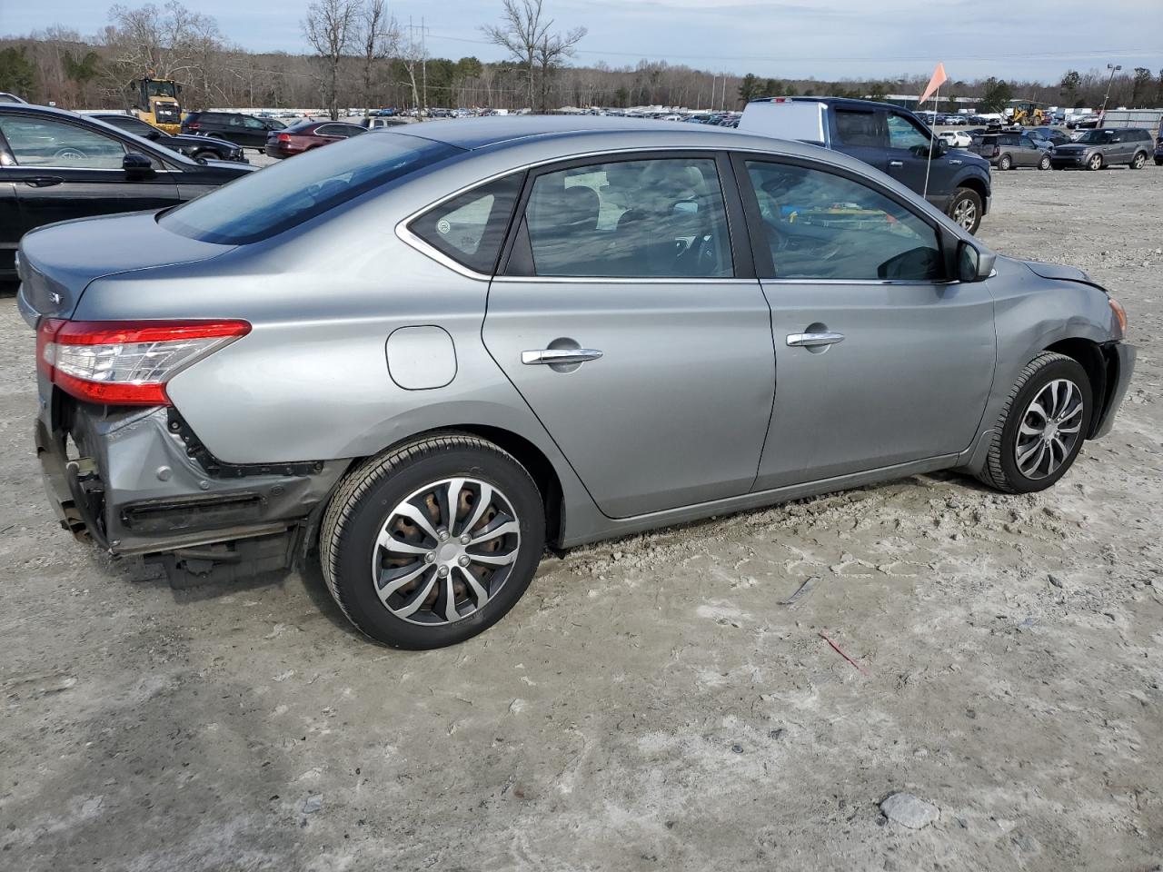 2014 Nissan Sentra - Image 3