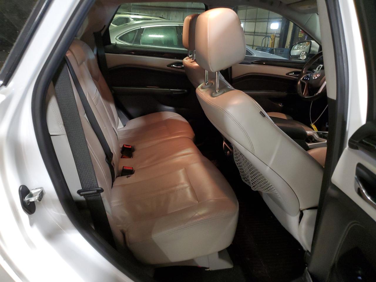 2013 Cadillac SRX - Image 11