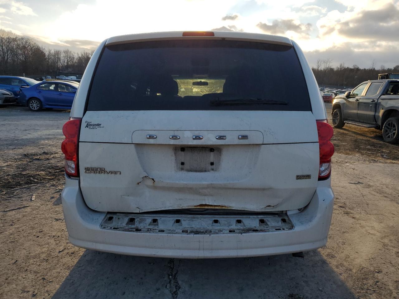 VIN 2C4RDGBG1DR688438 2013 DODGE CARAVAN no.6