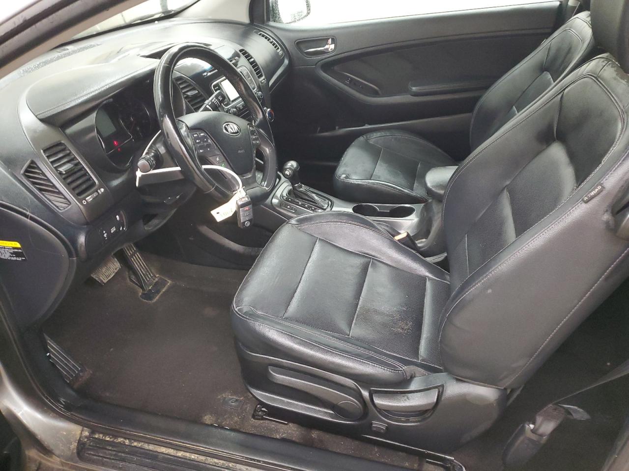 2015 Kia Forte - Image 7