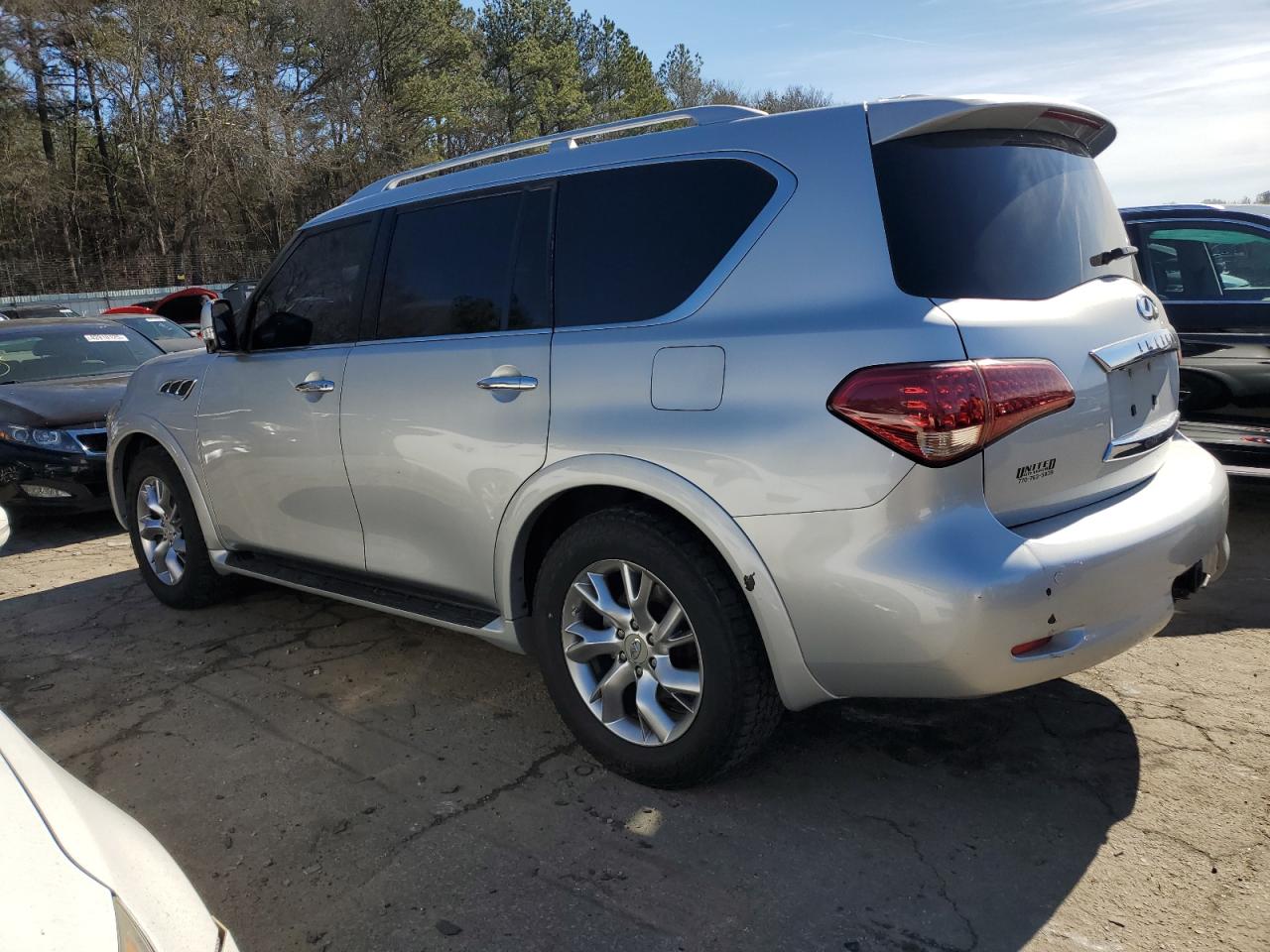 2011 Infiniti QX56 - Image 2