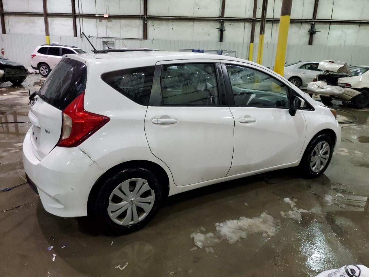 2018 Nissan Versa - Image 3