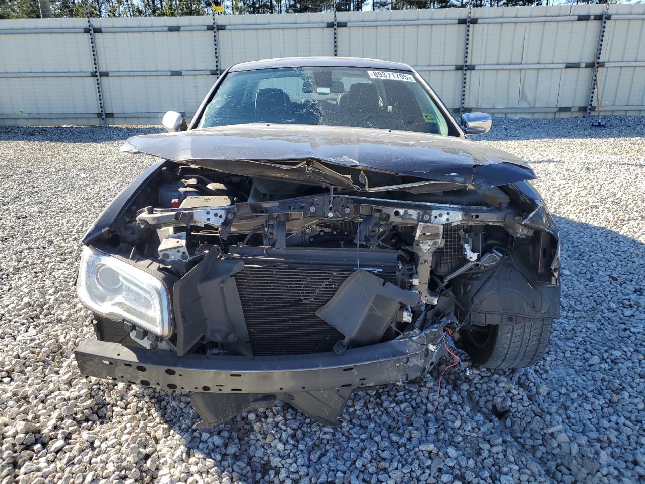 2019 Chrysler 300 - Image 5