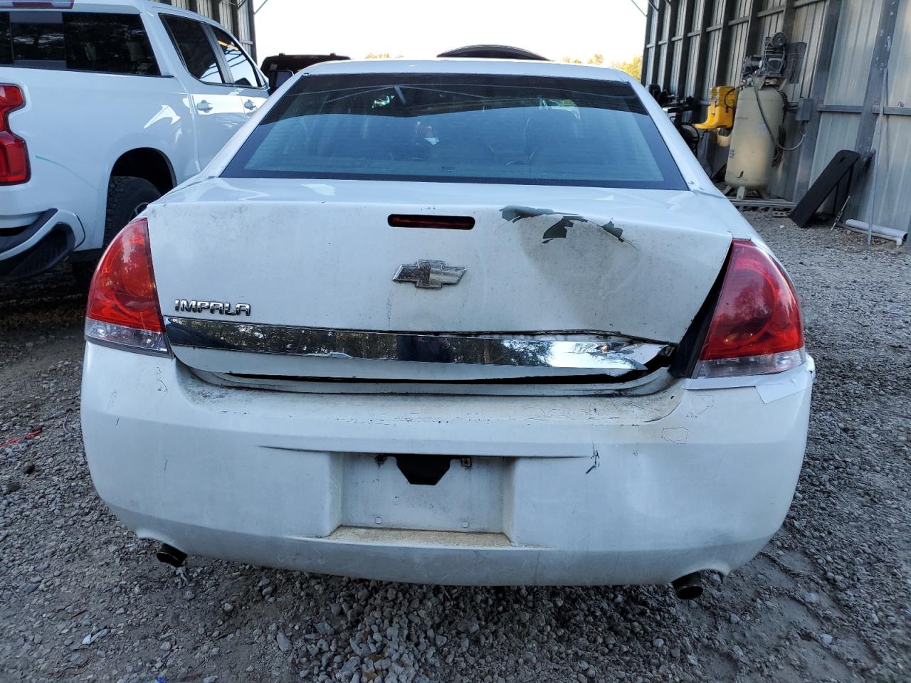 2006 Chevrolet Impala - Image 6