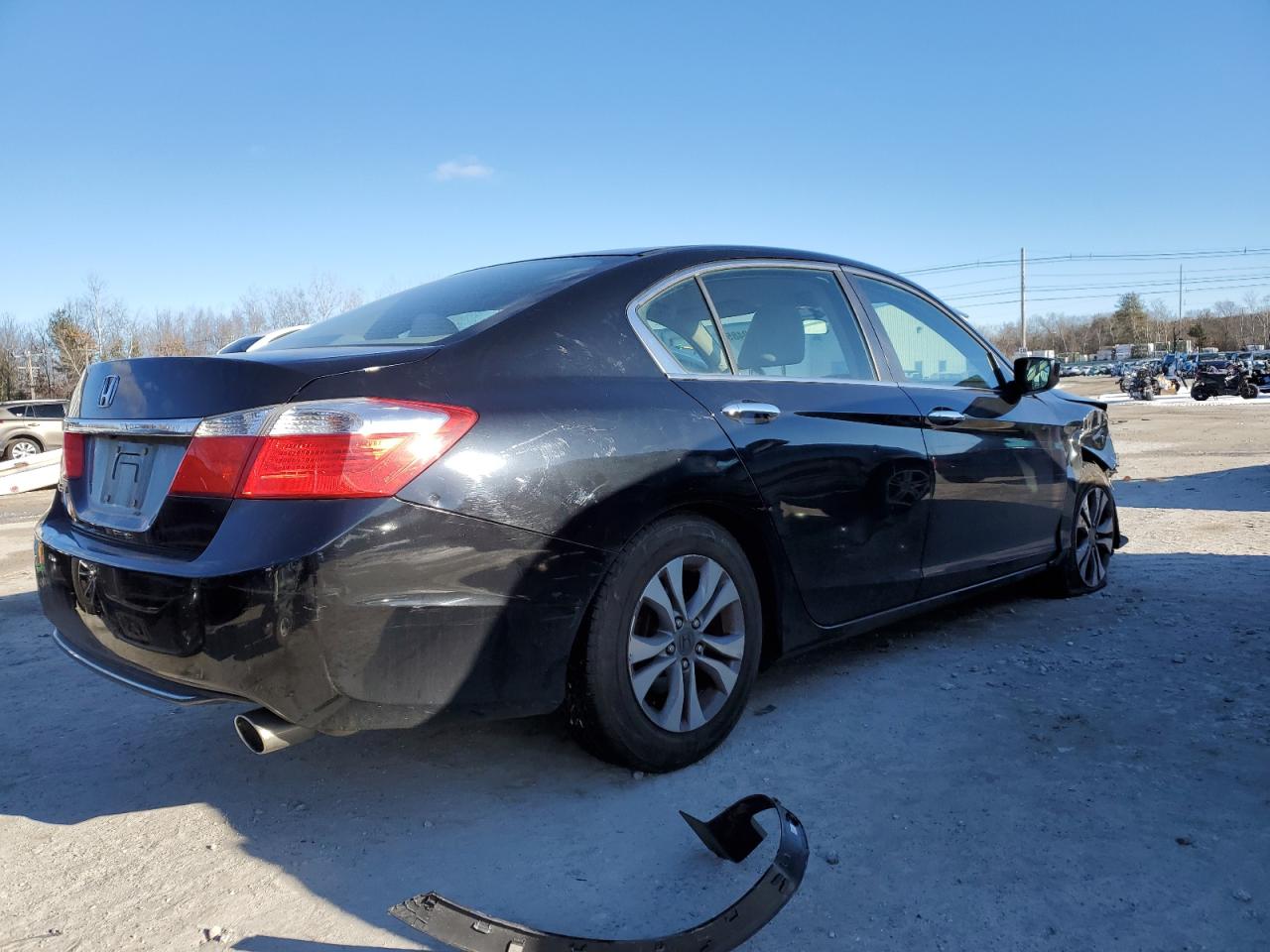 VIN 1HGCR2F33DA221660 2013 HONDA ACCORD no.3