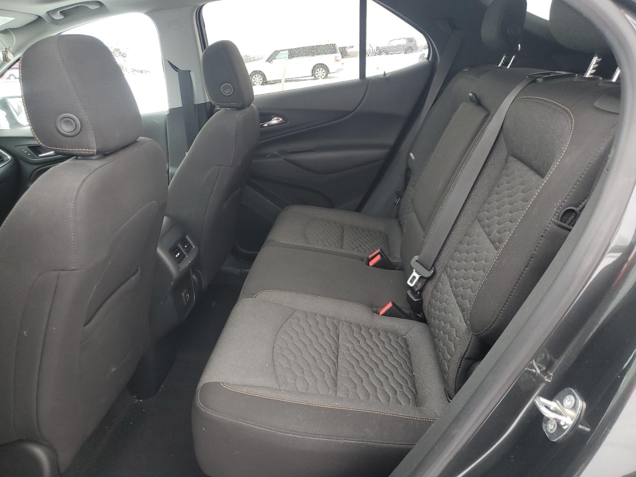 2020 Chevrolet Equinox - Image 11