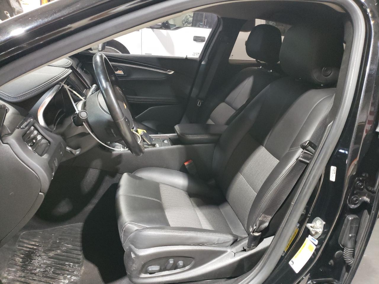 2018 Chevrolet Impala - Image 7