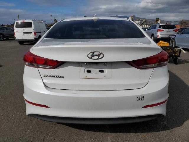  HYUNDAI ELANTRA 2018 Білий