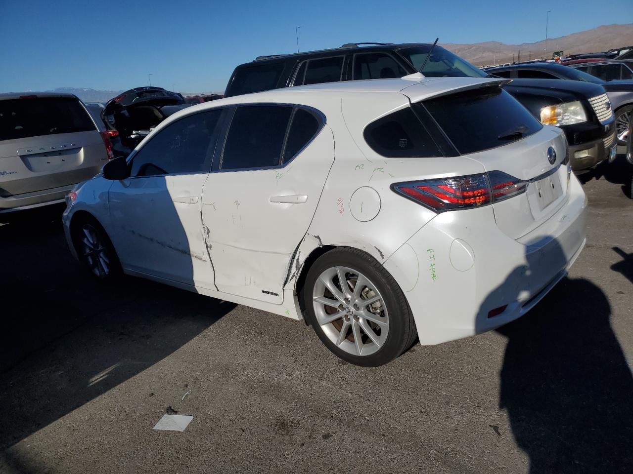 2012 Lexus CT - Image 2