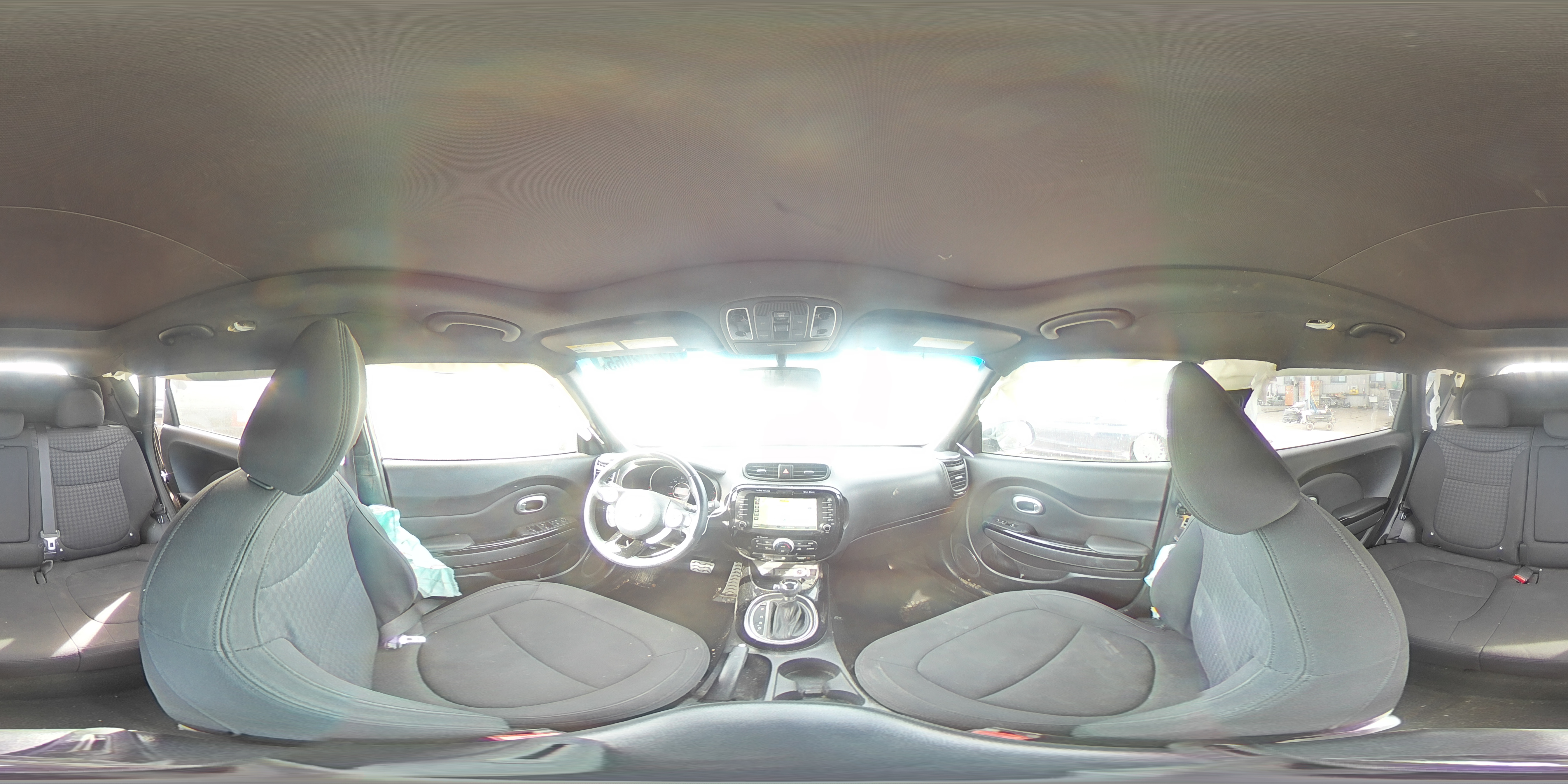2015 Kia Soul - Image 13