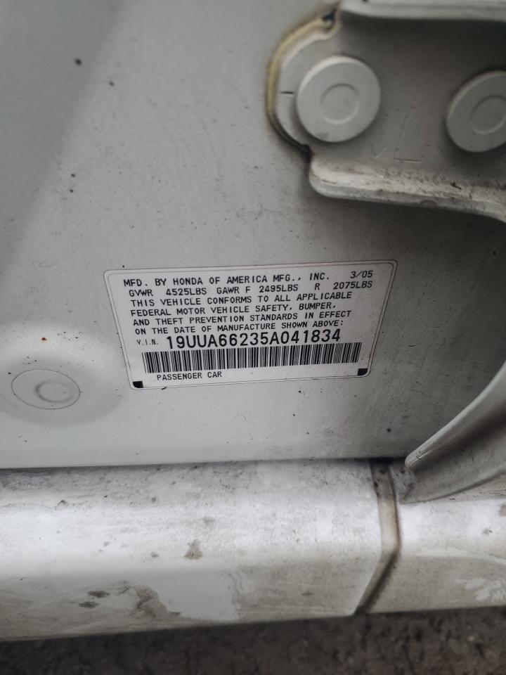 2005 Acura TL - Image 12