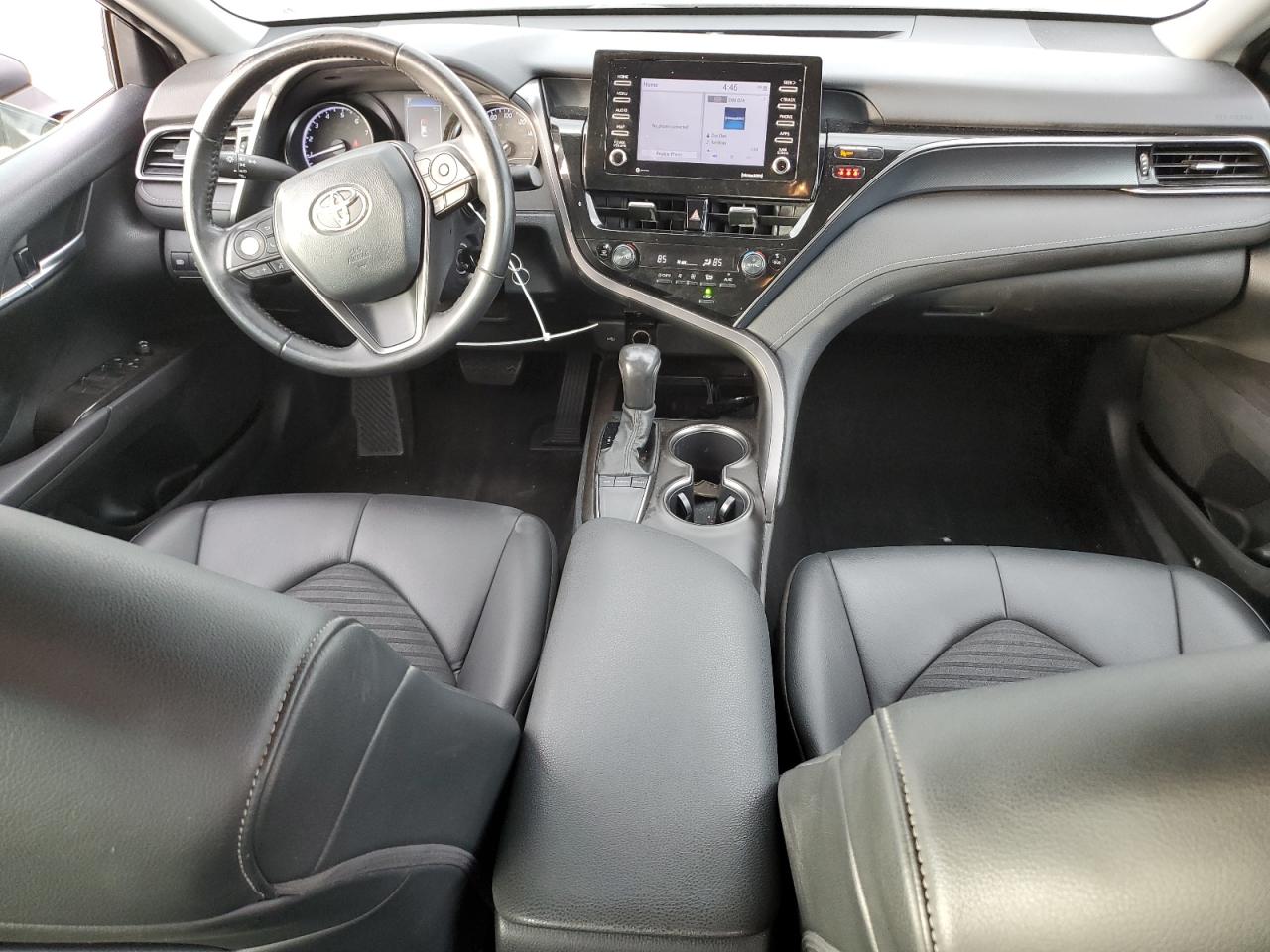 2022 Toyota Camry - Image 8
