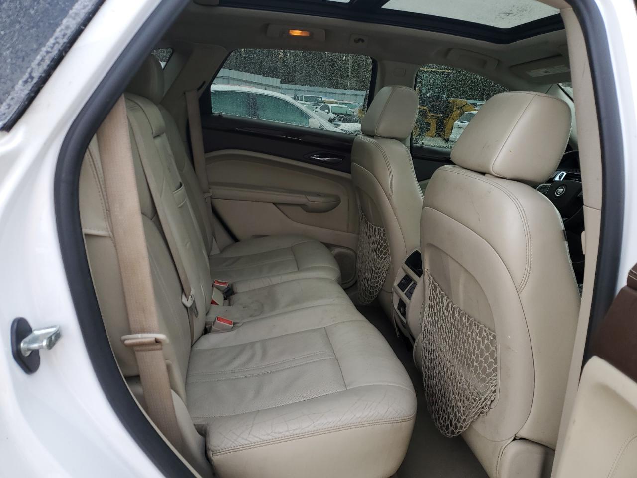2011 Cadillac SRX - Image 10