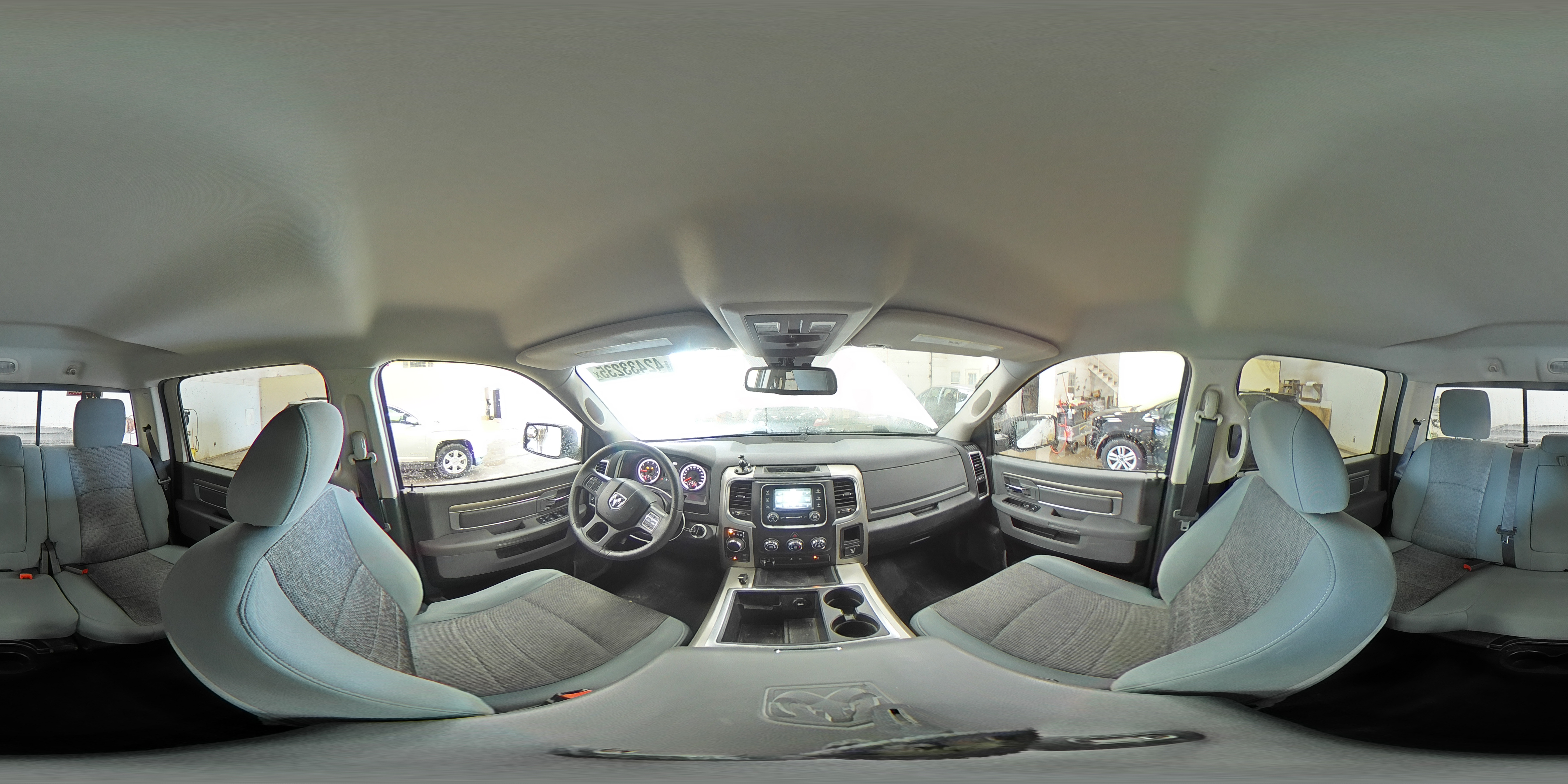 2014 RAM 1500 - Image 14