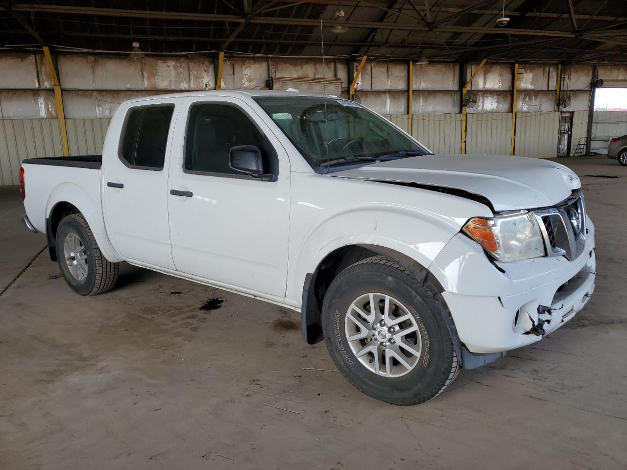 2017 Nissan Navara (Frontier) - Image 4